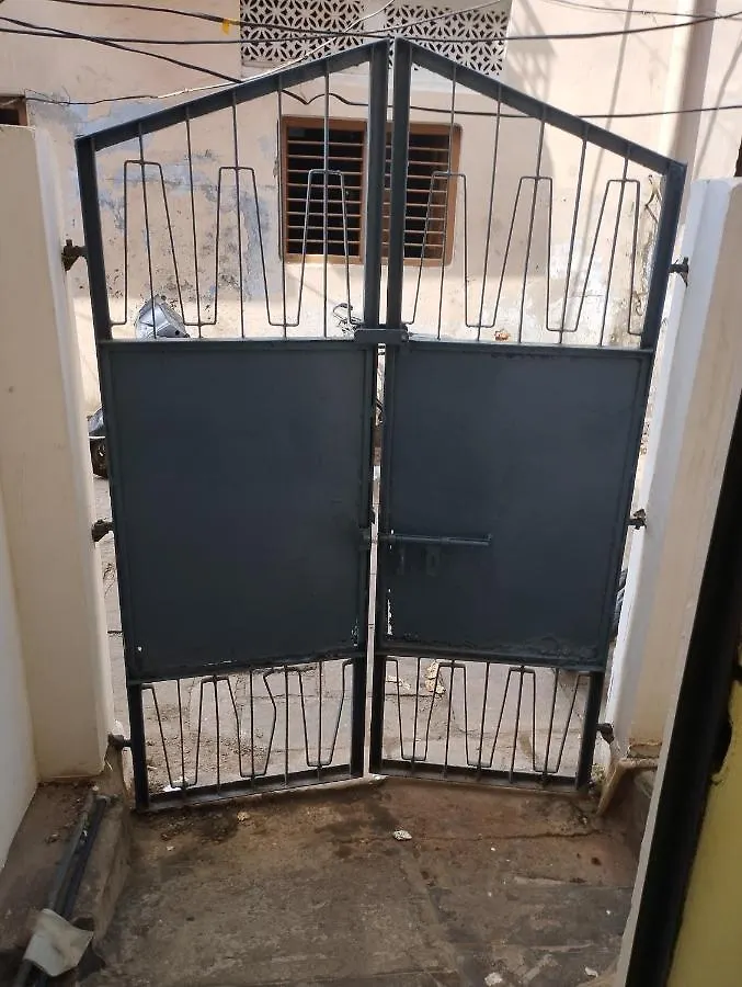 Sri Viswanatham Guest House Varanasi 0*,  India